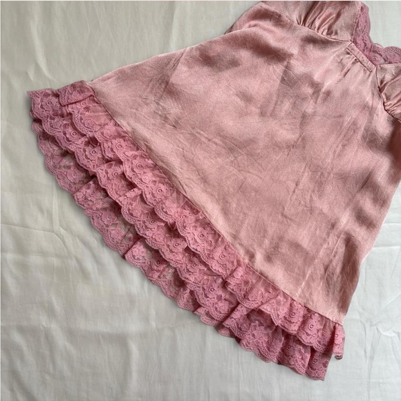 Vintage Victoria's Secret Pink Satin Chemise with Lace - Picture 4 of 4